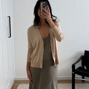 Quince Cotton Cashmere Cardigan Heather Oatmeal XS | Preppy Minimalist Scandi